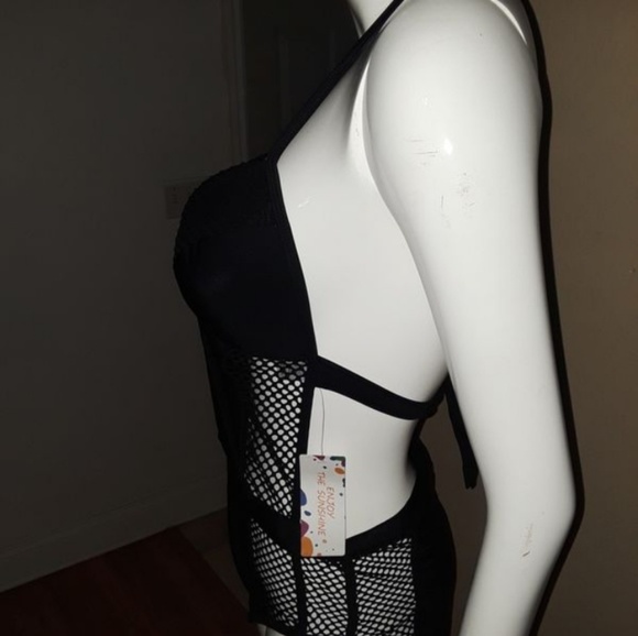 Grandeverest Black swimming wear - Picture 4 of 6